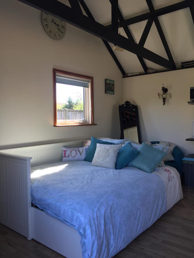 Vila Saving Grace With Private Hot Tub Bawdeswell Exteriér fotografie
